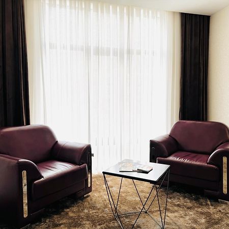 Garnet Mir Hotel Tasjkent Eksteriør billede