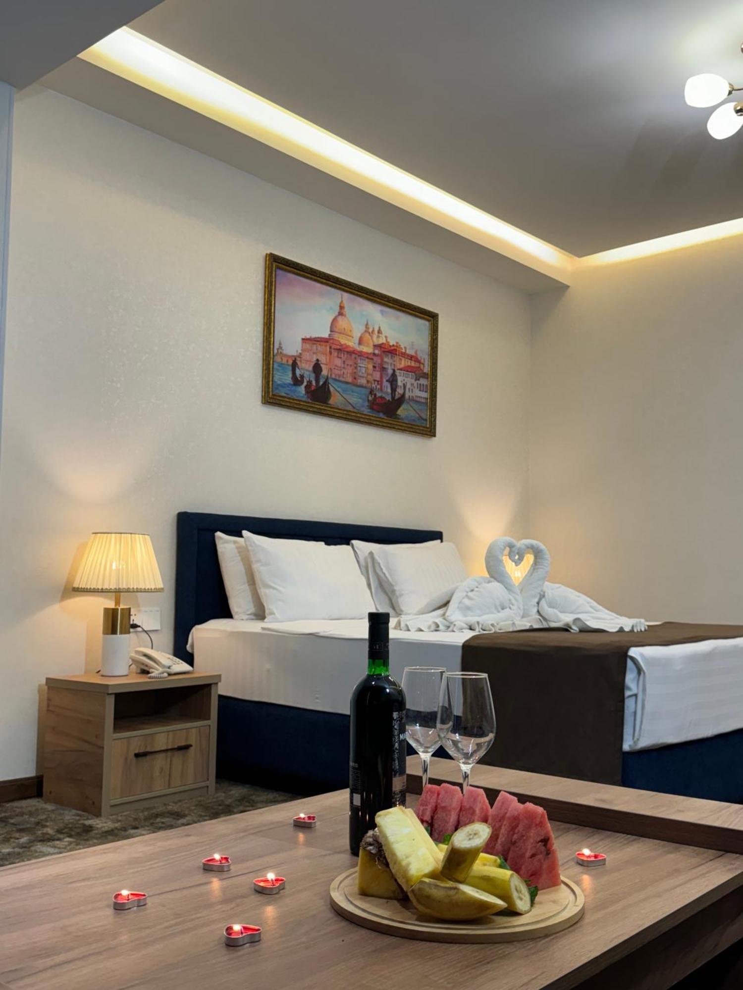 Garnet Mir Hotel Tasjkent Eksteriør billede
